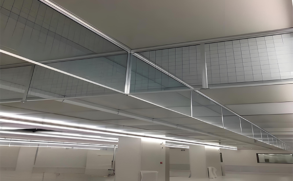 兴海玻璃挡烟垂壁