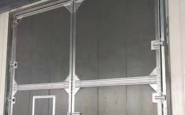 兴海兰州厂房兴海工业门选购与使用指南：打造高效安全的生产环境