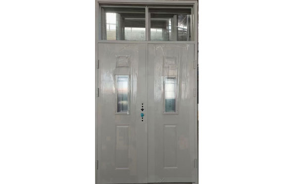 兴海学校教室门