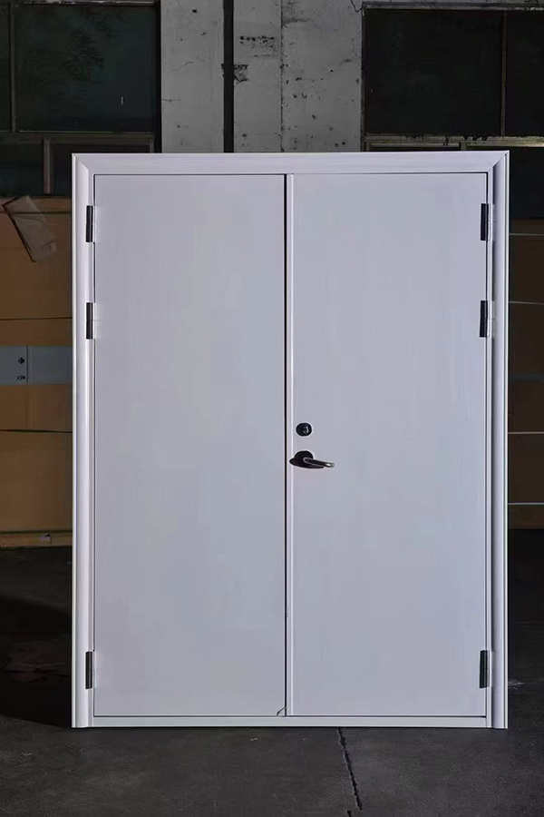 酒店项目完成公共区域兴海防火门布设 酒店项目完成公共区域兴海防火门布设